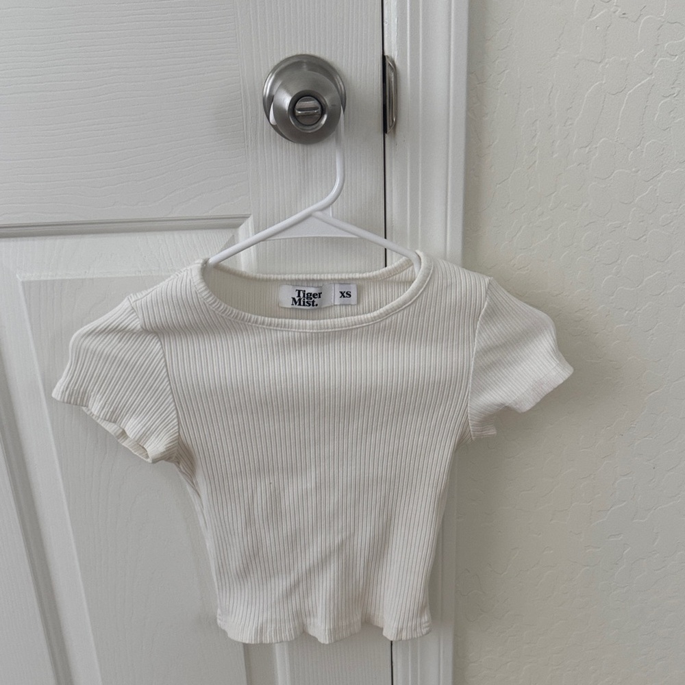 Tiger Mist White Ribbed Short Sleeve Tee